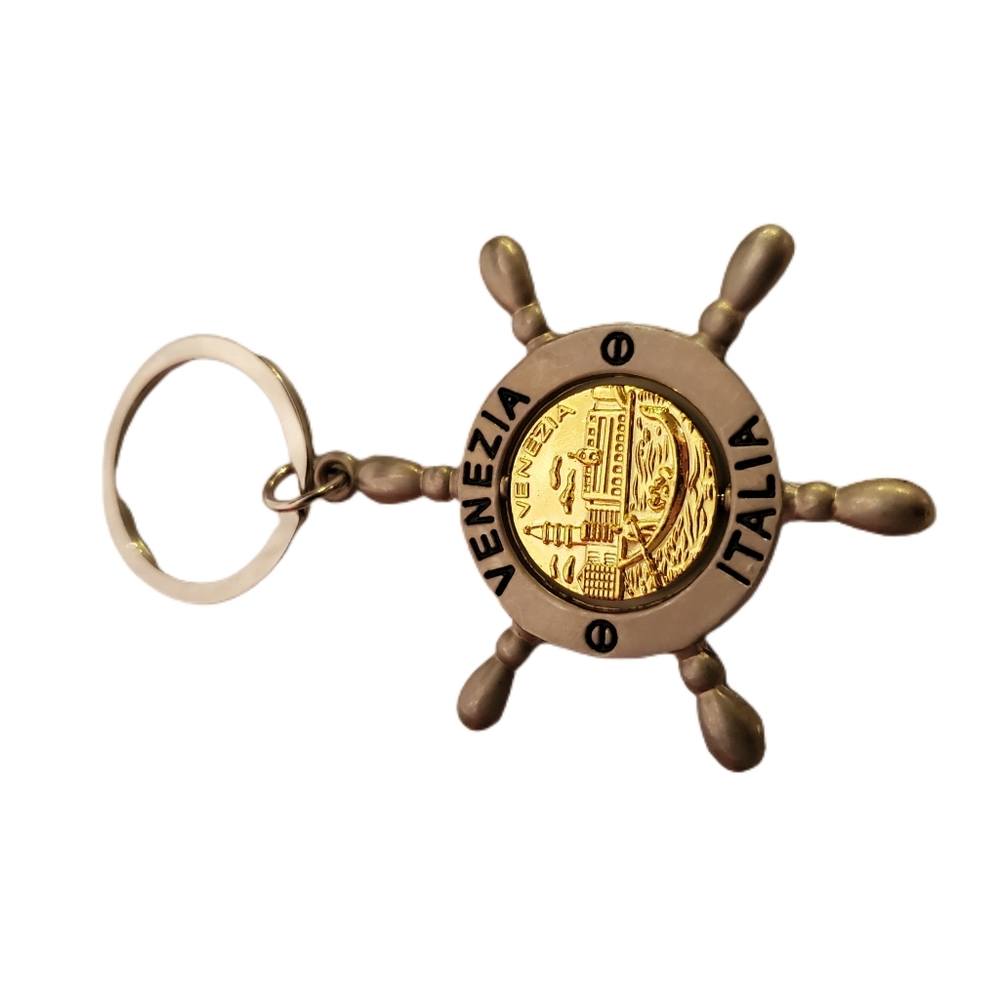 Venezia Italia Sailors Wheel Keychain Sliver and Gold Toned Gondola Boat Gift